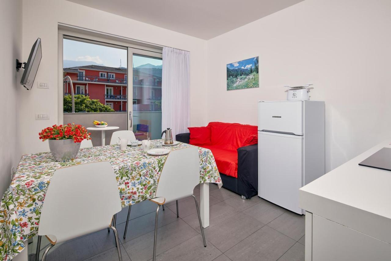 Casa Al Lago Riva del Garda Esterno foto