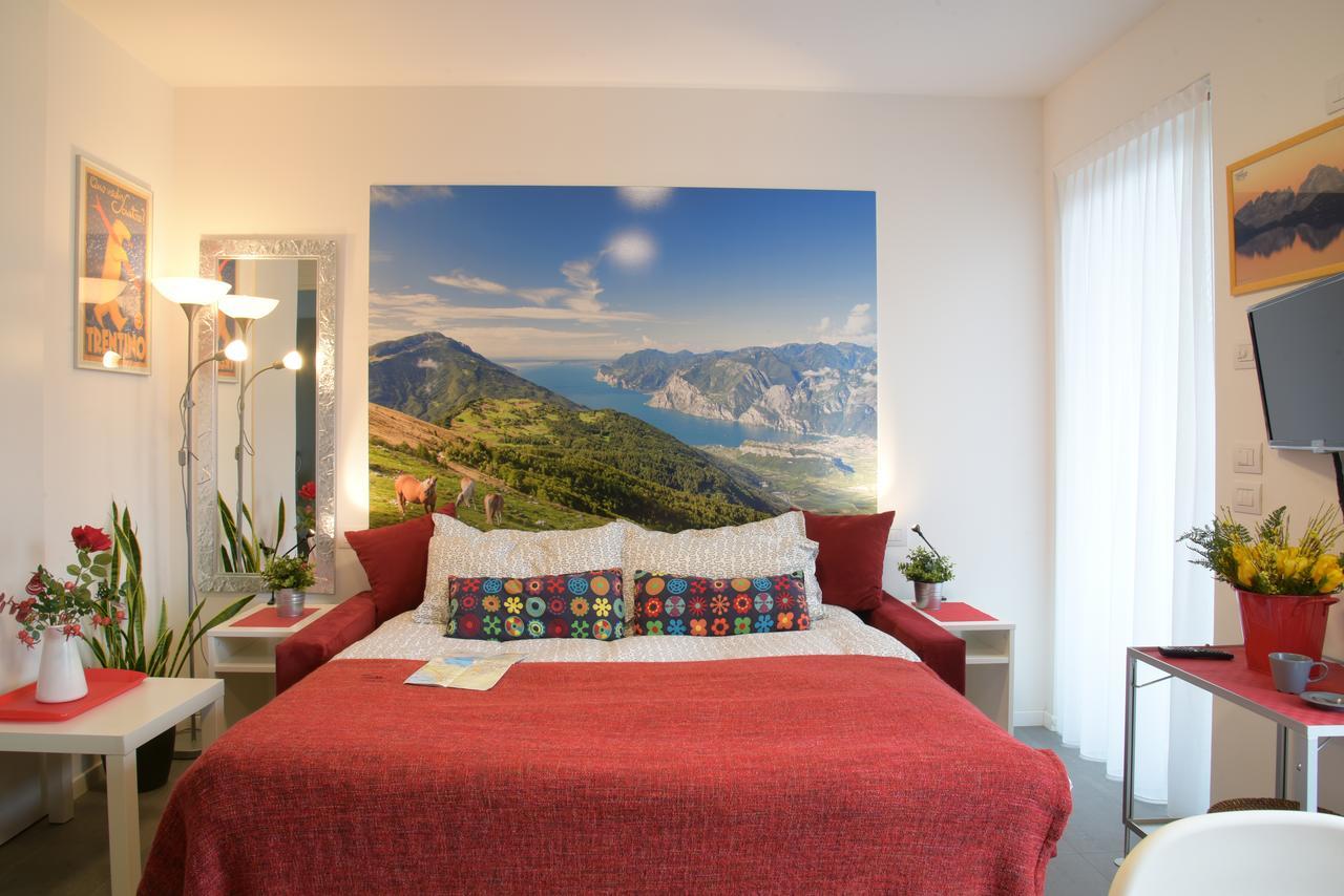 Casa Al Lago Riva del Garda Esterno foto